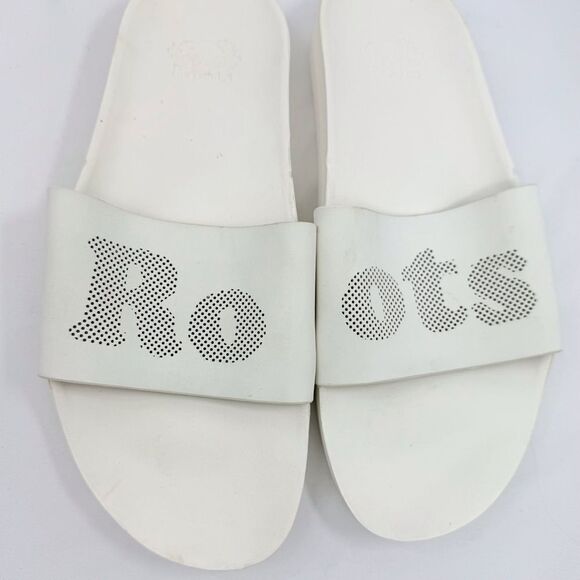 ROOTS Long Beach Pool Slide in White Perforated Spellout - Picture 7 of 11